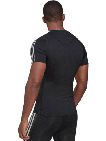 Adidas-Techfit-3-Stripes-Training-Tee-HD3525-en-Atalanta-Fit-1