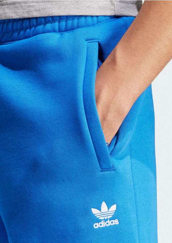 Adidas-Trefoil-Essentials-Shorts-JI9114-4