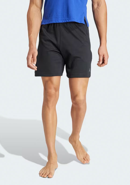Adidas-Yoga-Training-Shorts-IL7145