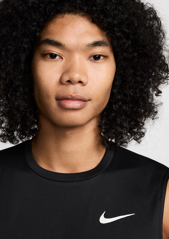Nike-Essential-Sleeveless-Hydroguard-Swim-Shirt-Black-NESSA585-001-en-Atalanta-Fitwear-3