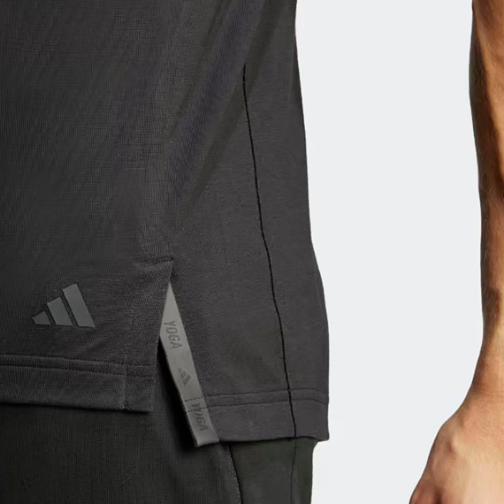 adidas-Yoga-Training-Tank-Top—Black-closeup